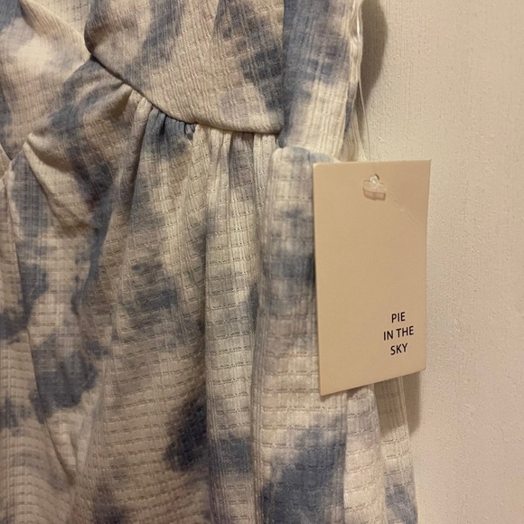 Tank Top - Picture 3 of 3